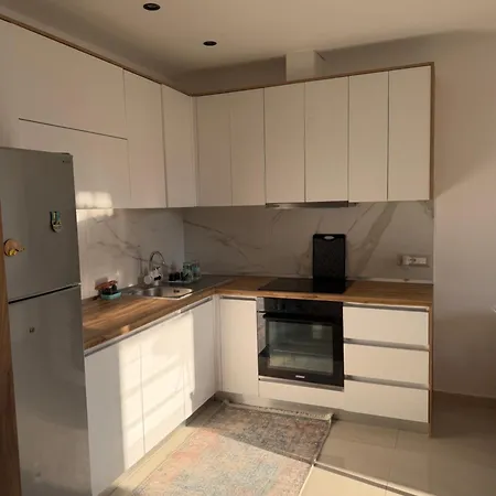 Relax Appartement Golem (Tirana)